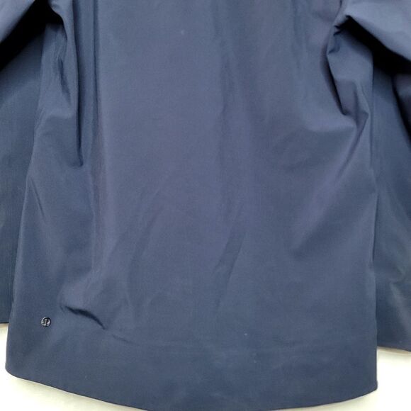 Lululemon Reversible Heavy Duty Outdoor Rain Jacket Size XL - Picture 9 of 16